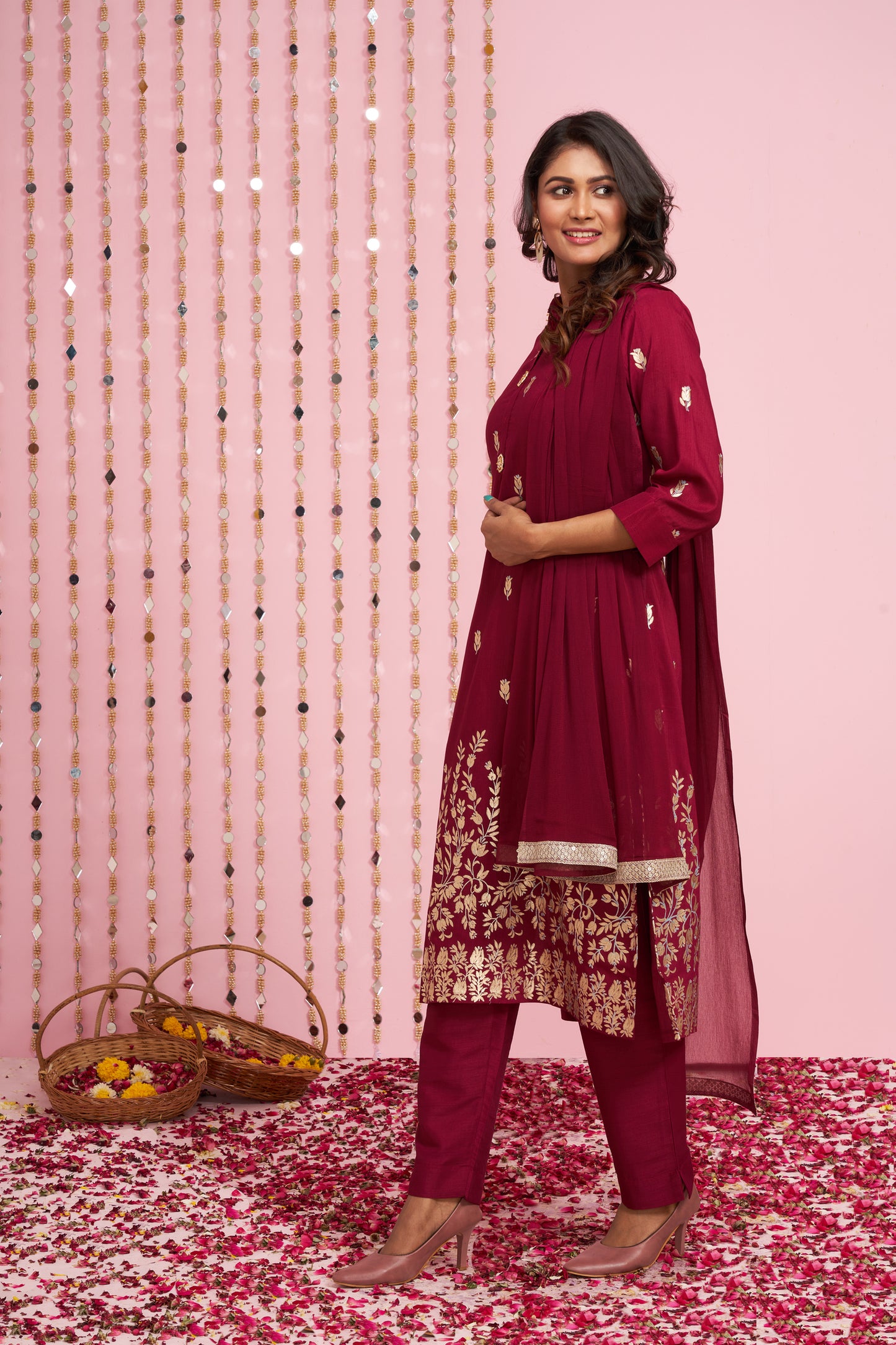 Embroidered Kurti Set With Dupatta