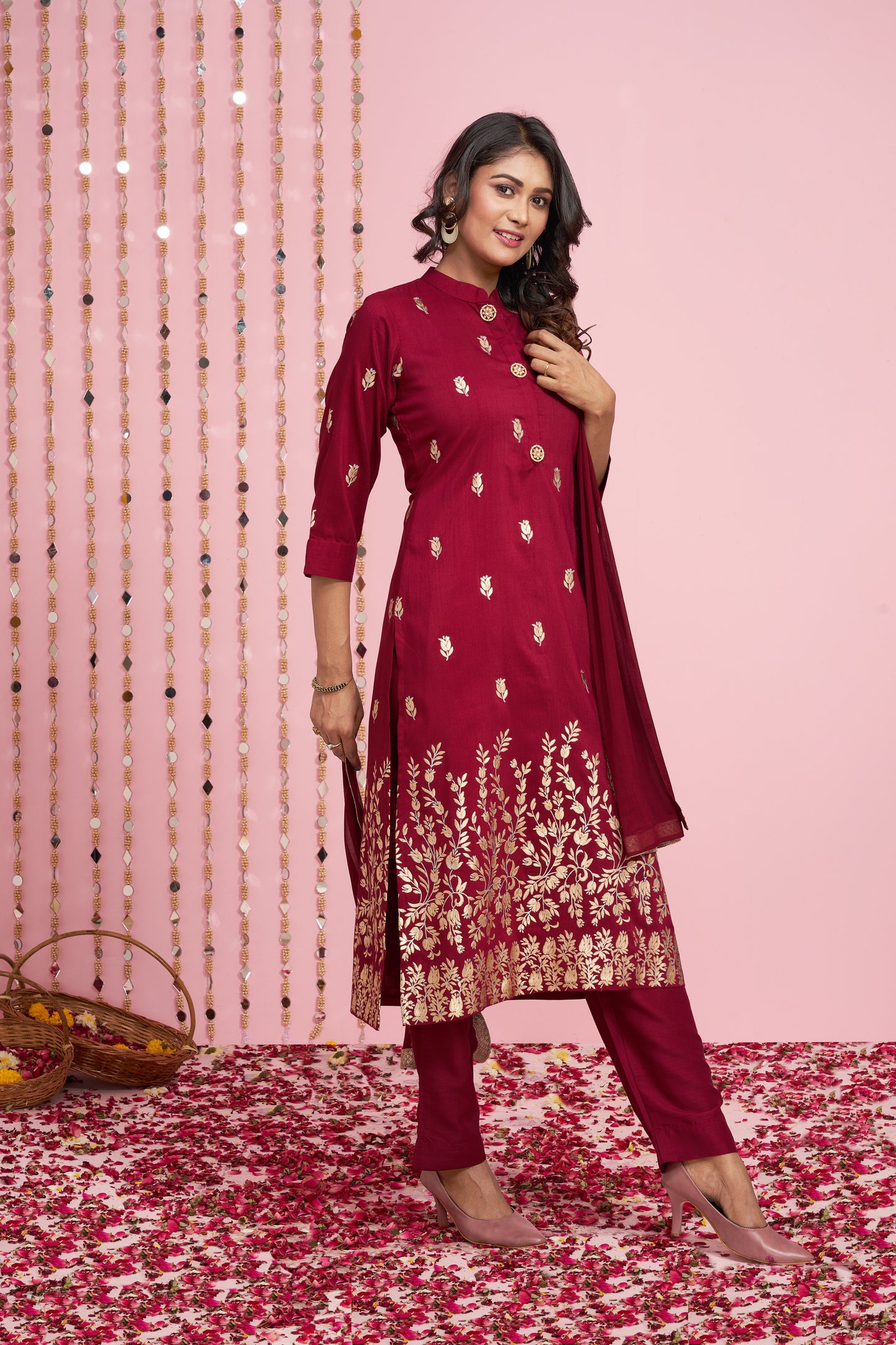 Embroidered Kurti Set With Dupatta