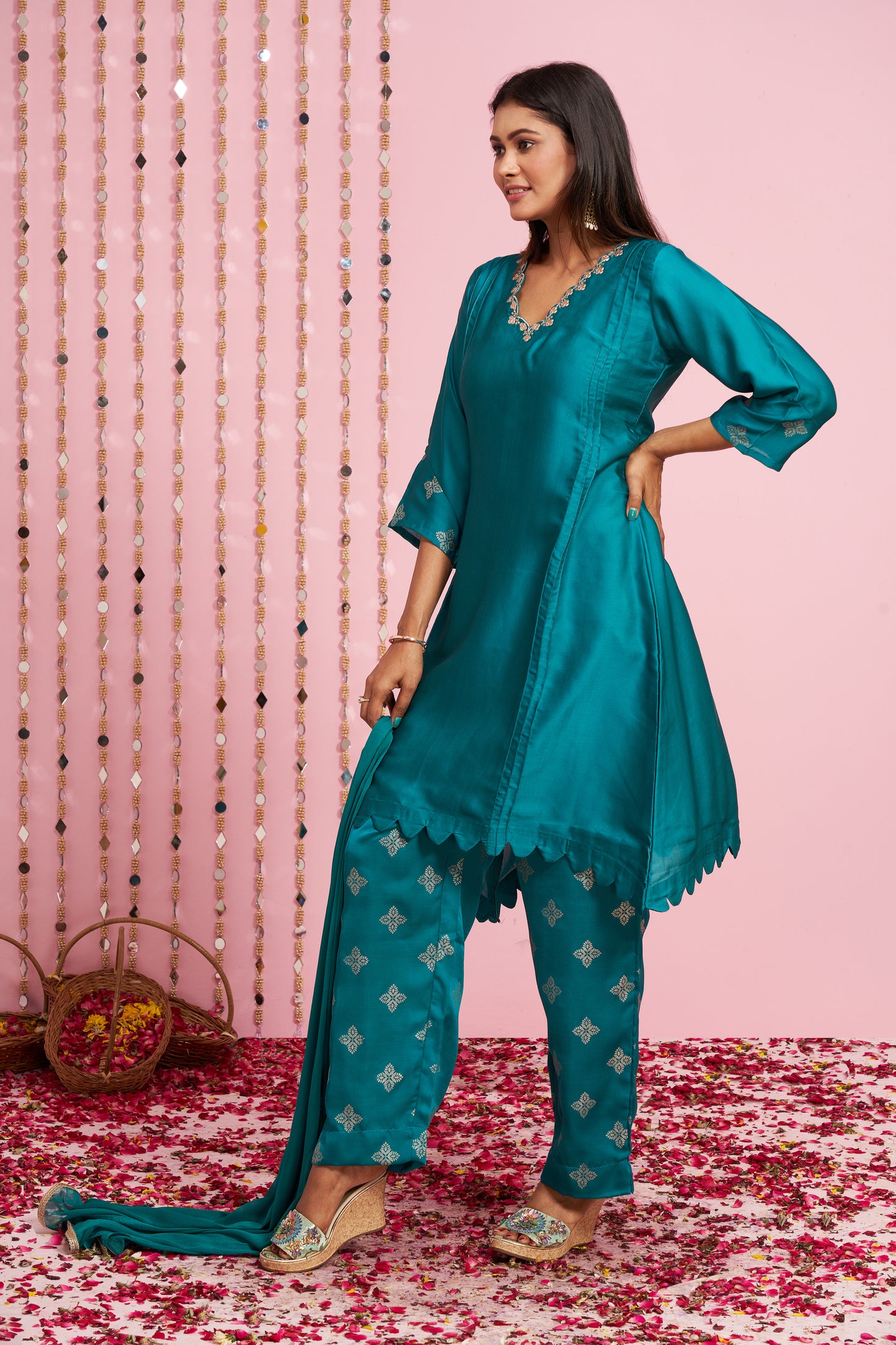 Silk Kurti With Foil Printed Pants And Dupatta