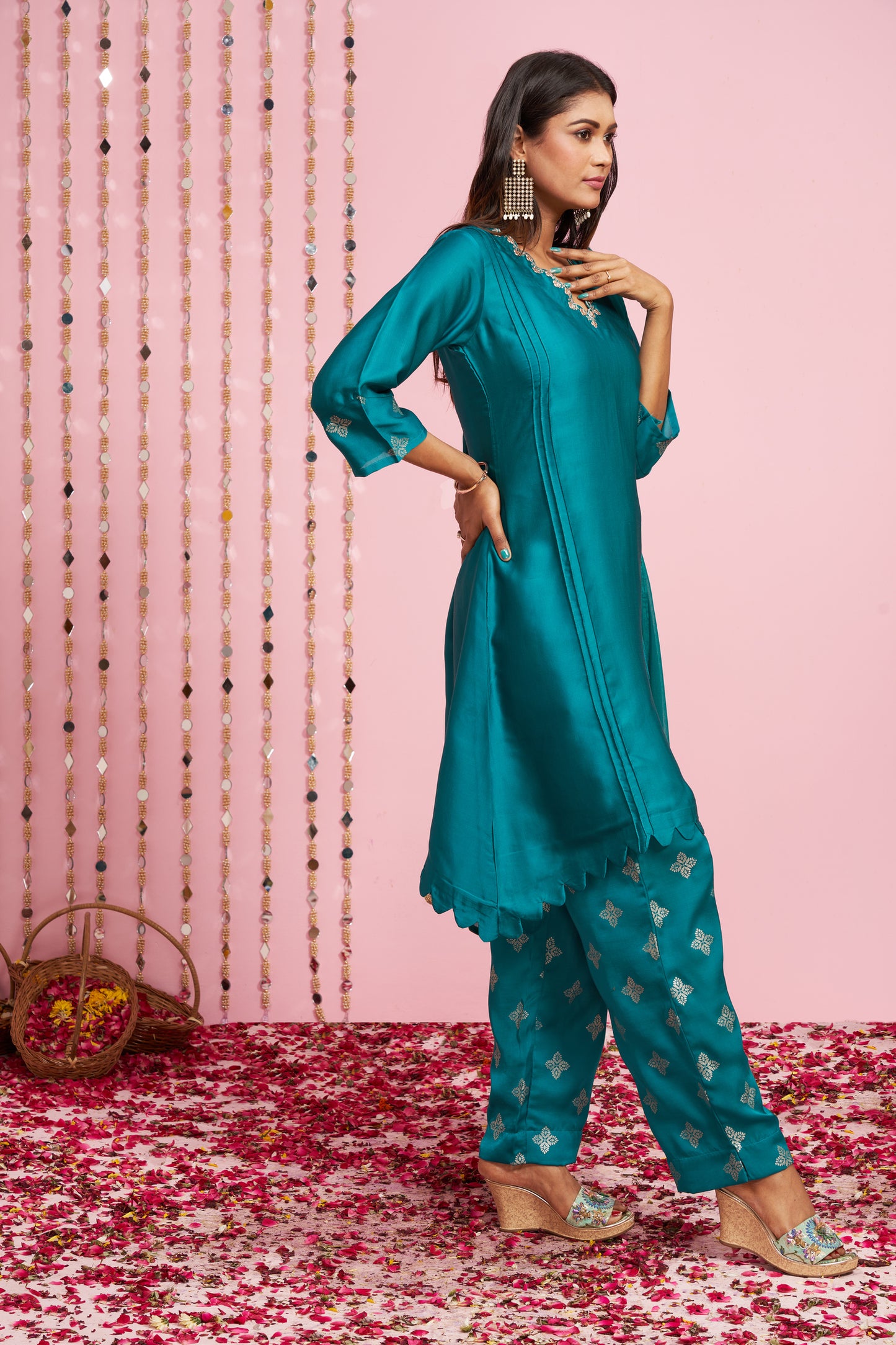 Silk Kurti With Foil Printed Pants And Dupatta