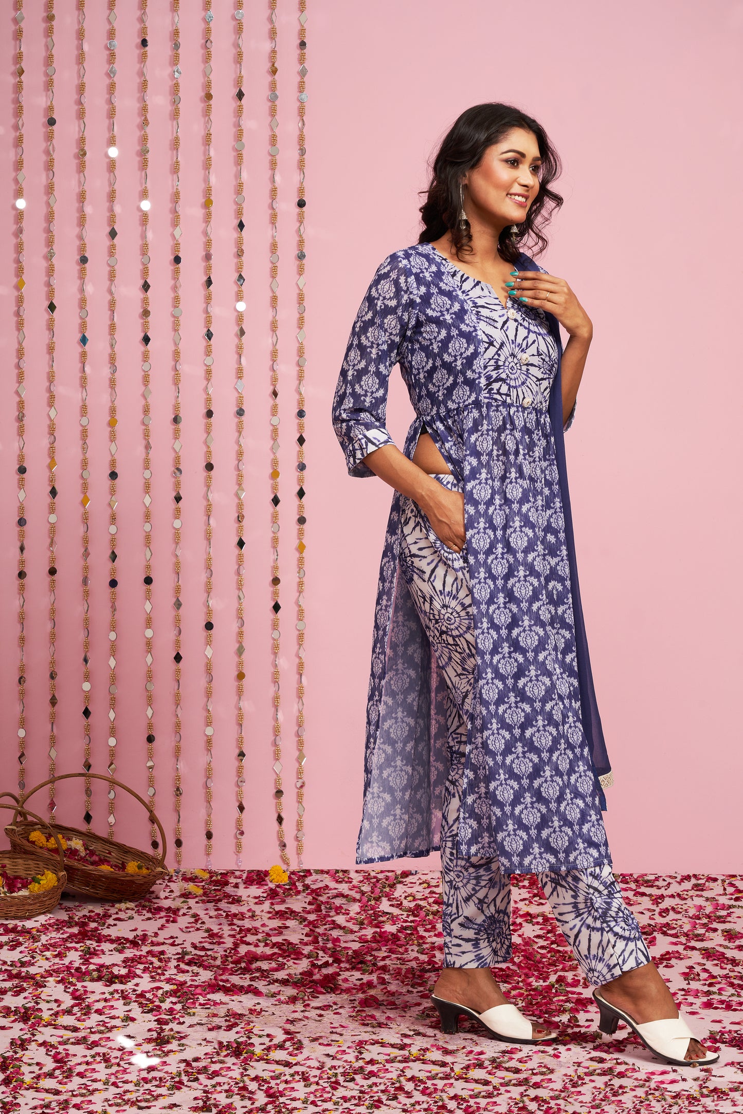 Printed Kurti Set With Plain Dupatta