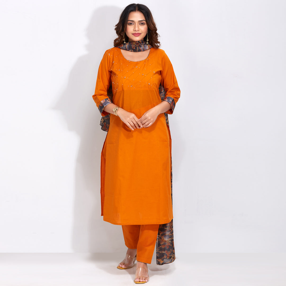 Pearl Embroidered Kurti Set
