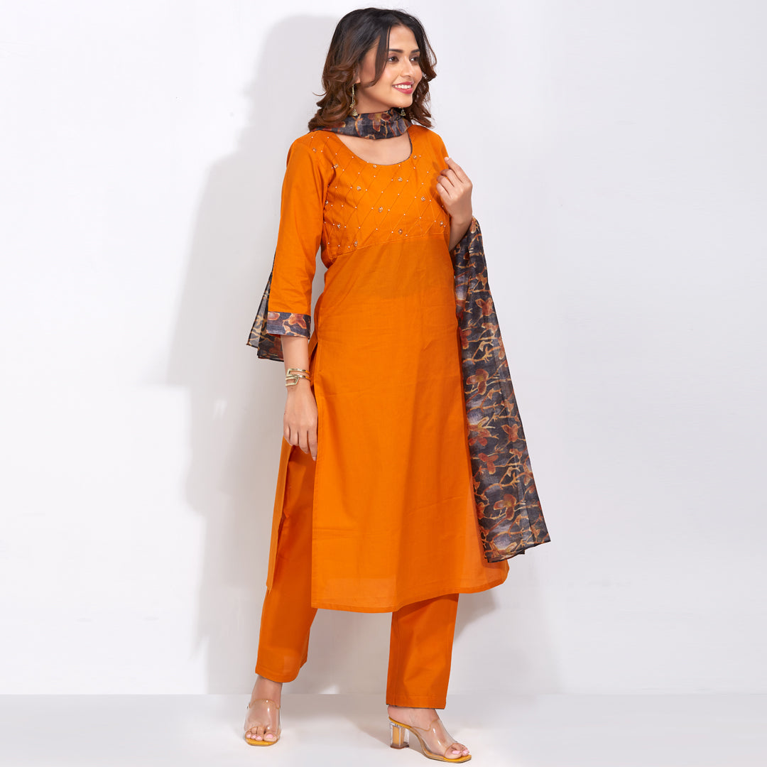 Pearl Embroidered Kurti Set