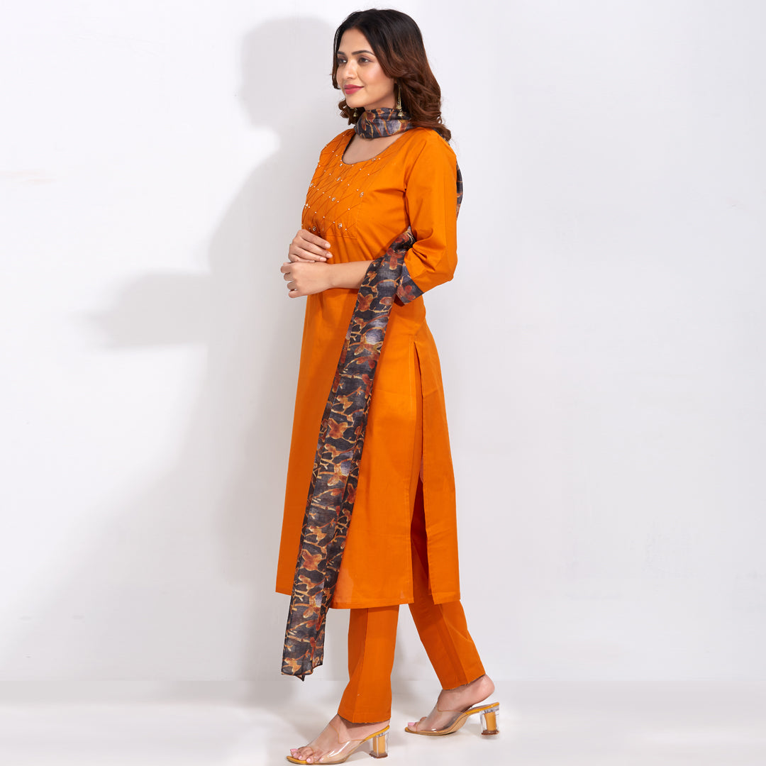 Pearl Embroidered Kurti Set