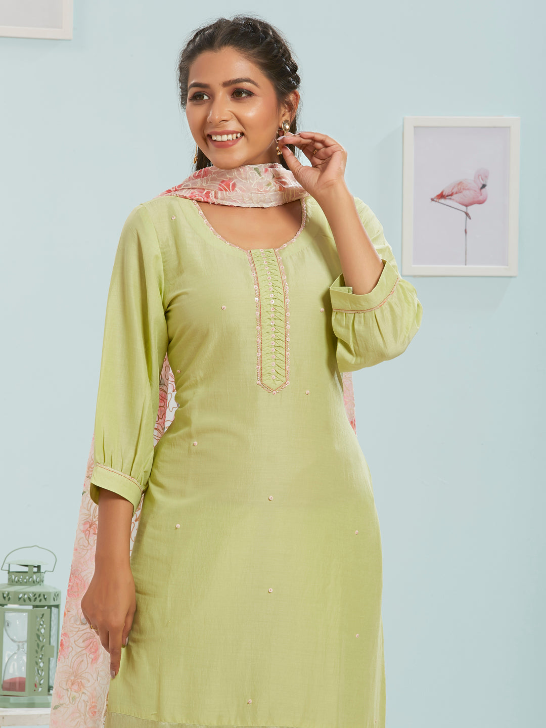 Kurti Set With Floral Dupatta