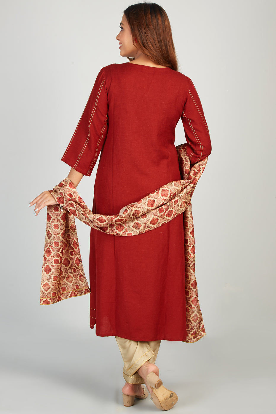 Stylish Kurti Set With Printed Dupatta