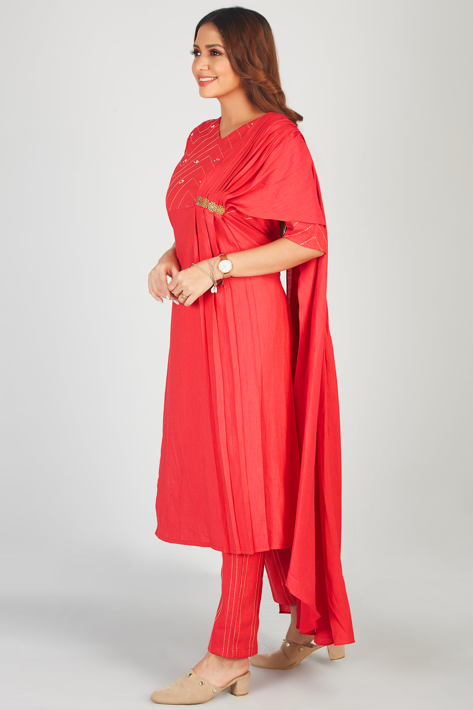Pearl Emboridered Kurti Set With Attached Dupatta
