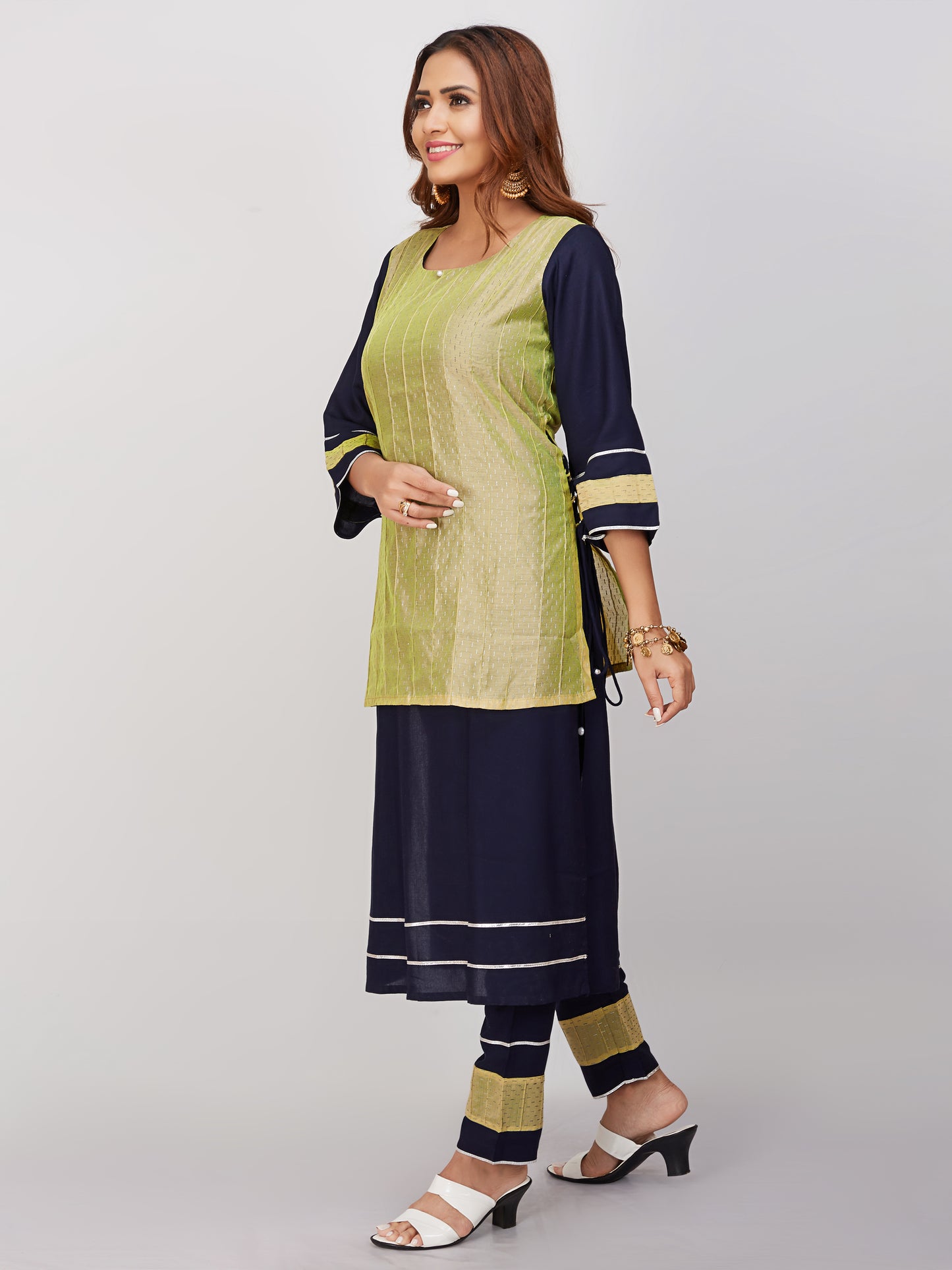 Kurti Pant Set In Dual Color