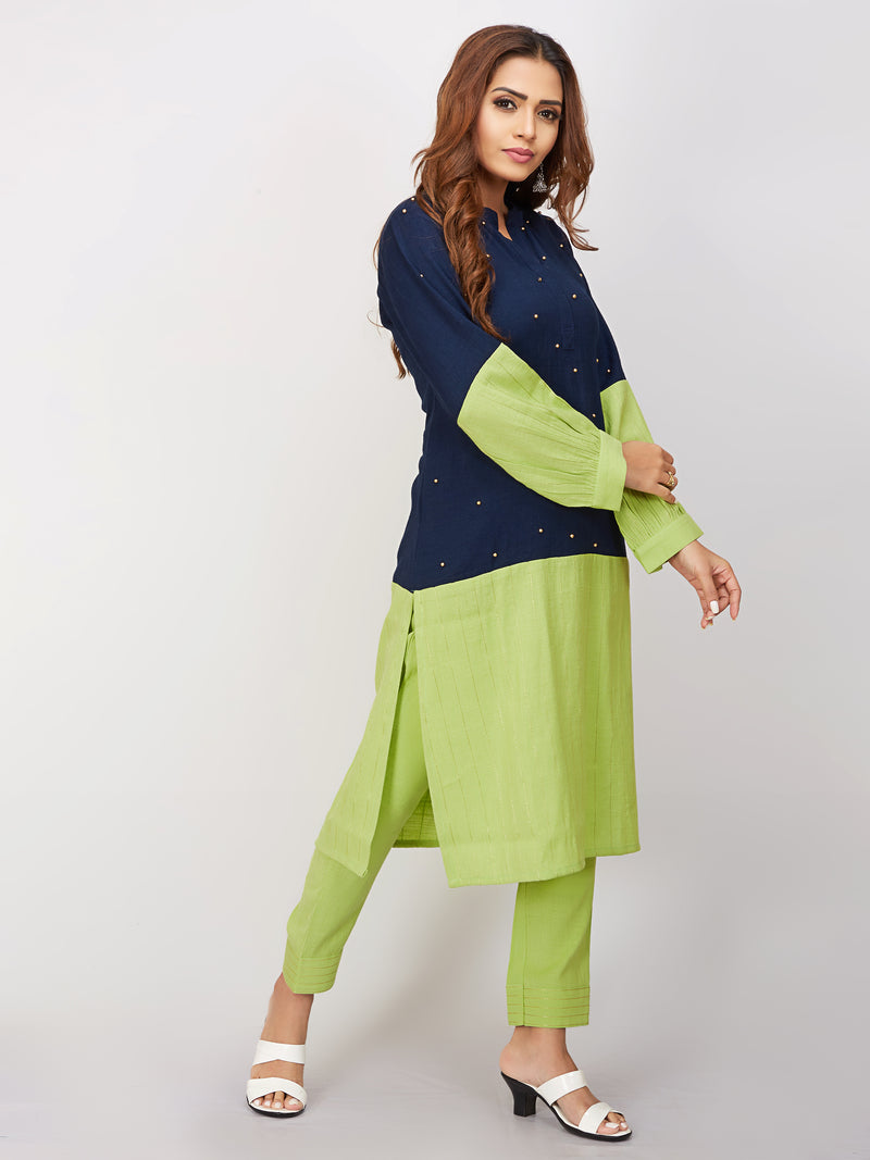 Straight Plain Kurti In Dual Colour With Pant