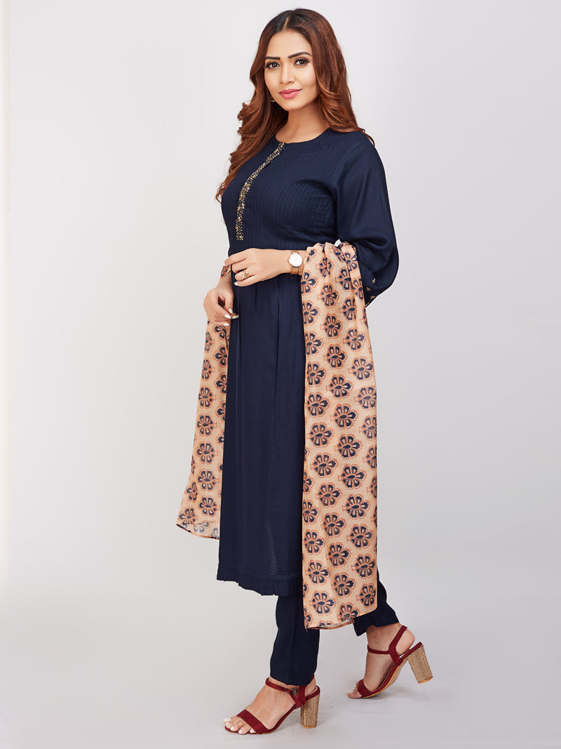 Pintucks Kurti Set With Printed Dupatta
