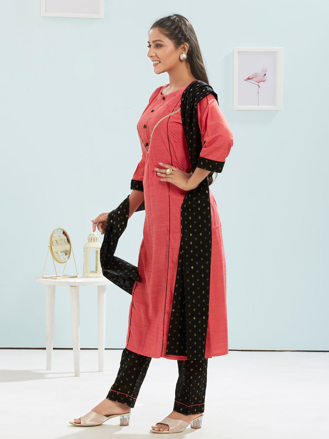 Embroidered Kurti Set With Dupatta