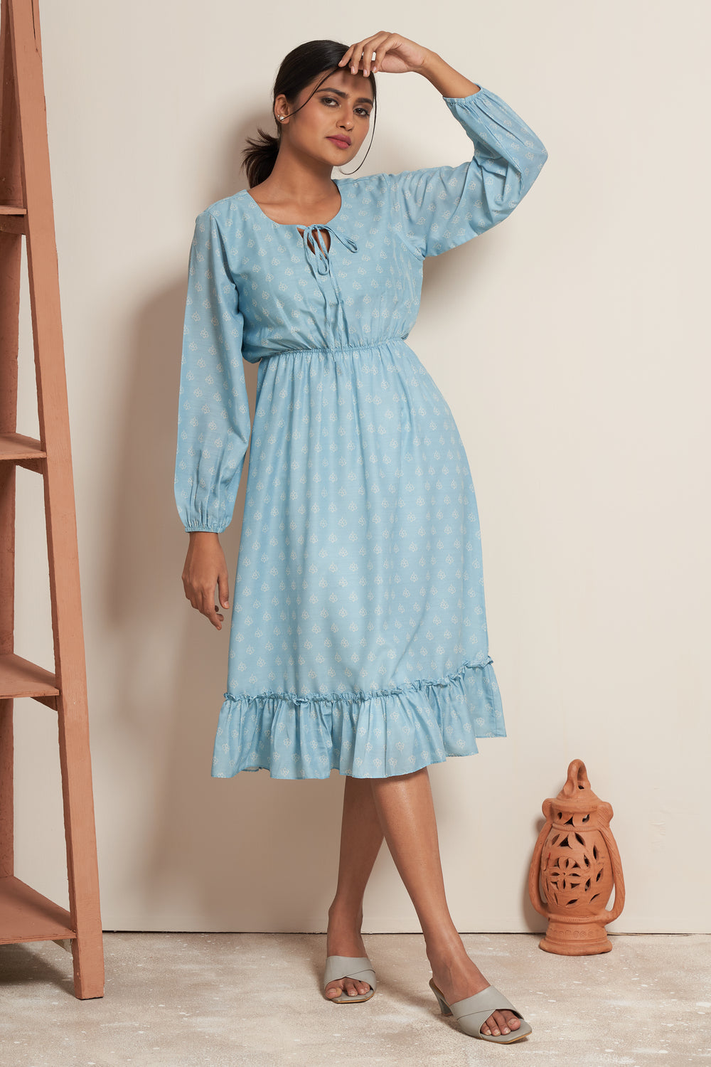 Full Balloon Sleeves Mid Length Dress