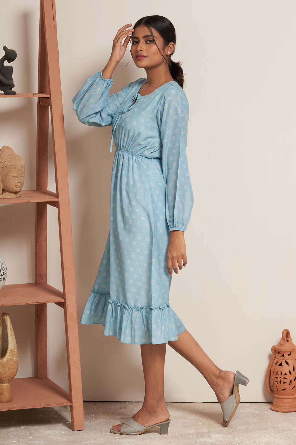 Full Balloon Sleeves Mid Length Dress