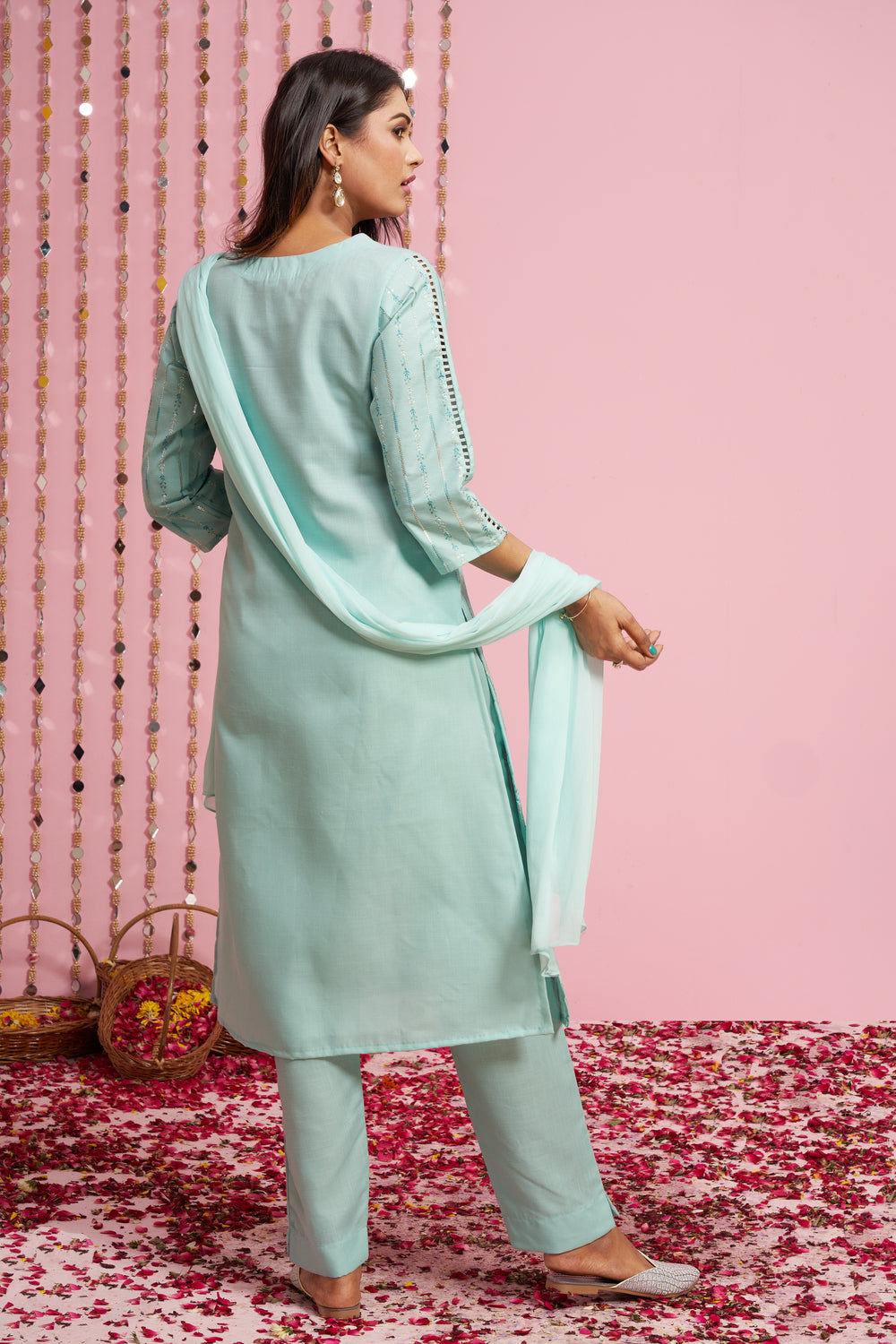 Embroidered Kurti Set With Dupatta