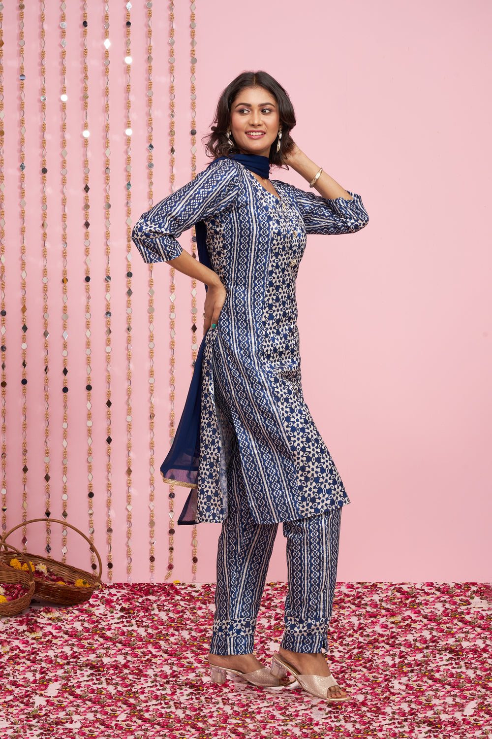 Printed Kurti Set With Plain Dupatta