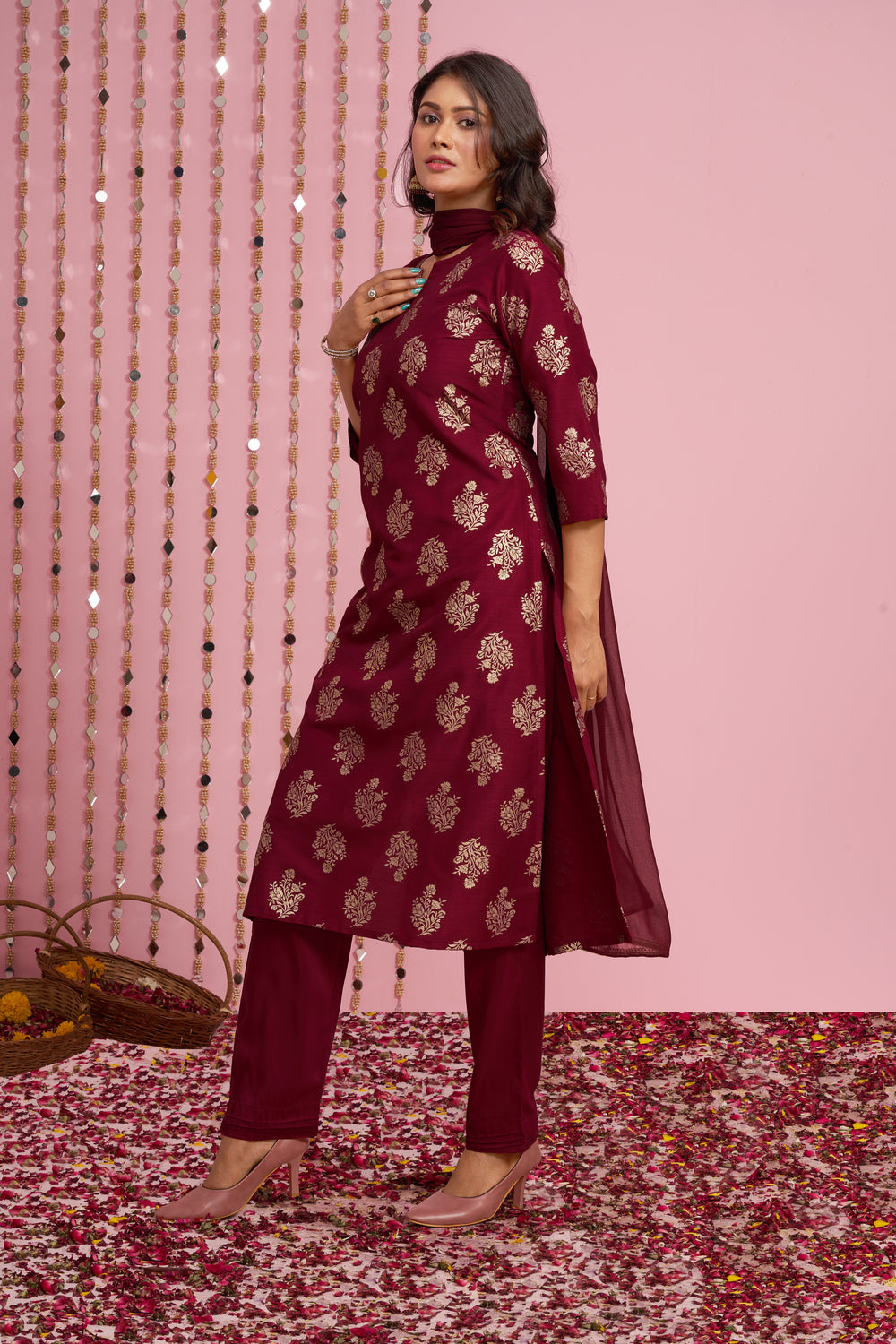 Foil Printed Kurti Set With Dupatta