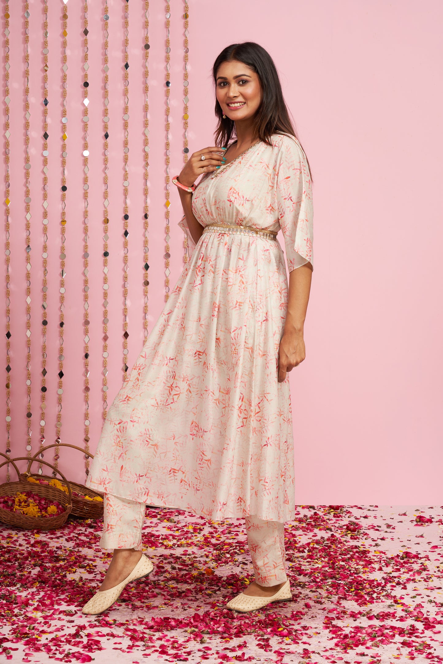 Mirror Lace Details Printed Kurti Set With Belt