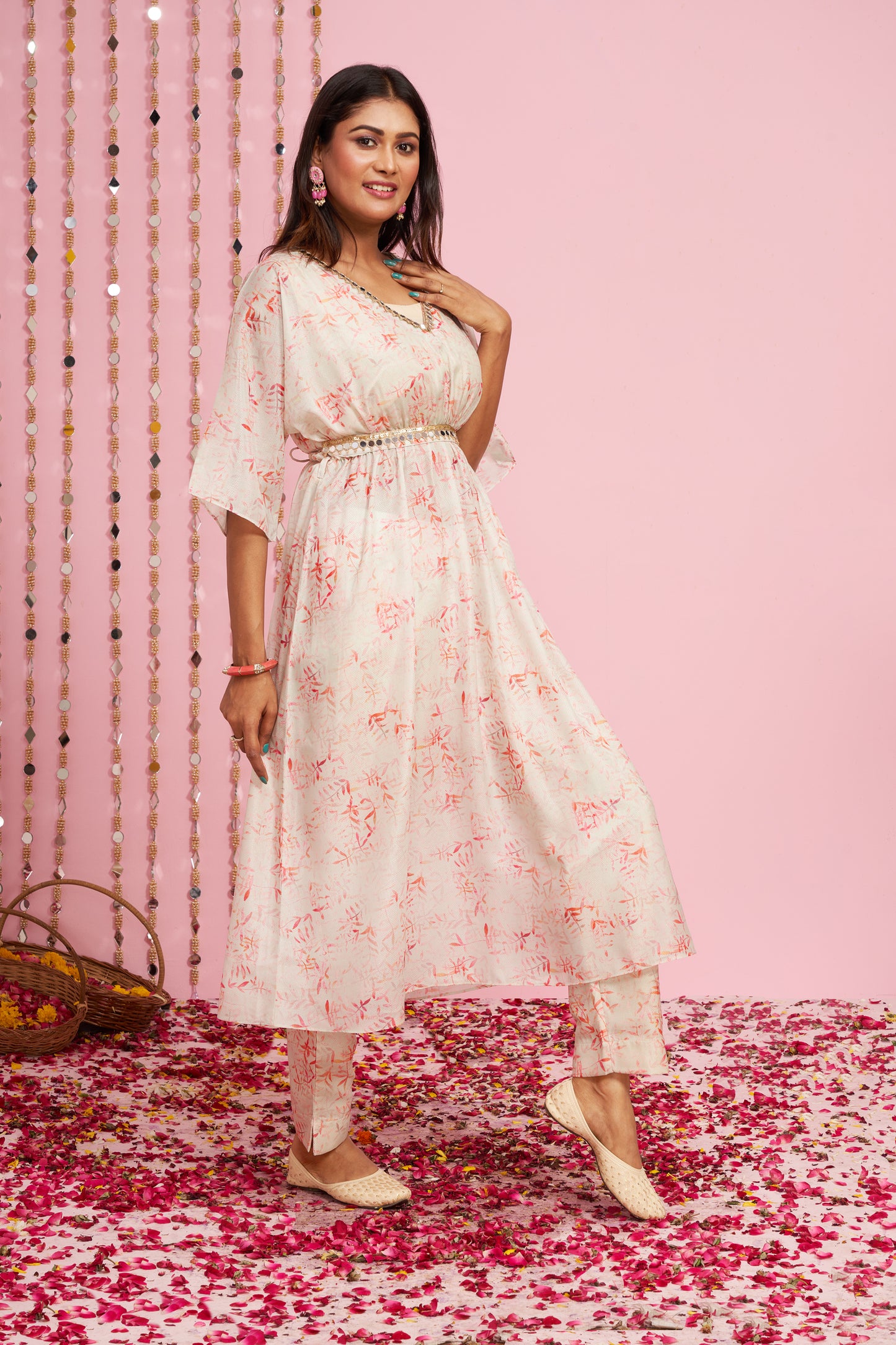 Mirror Lace Details Printed Kurti Set With Belt