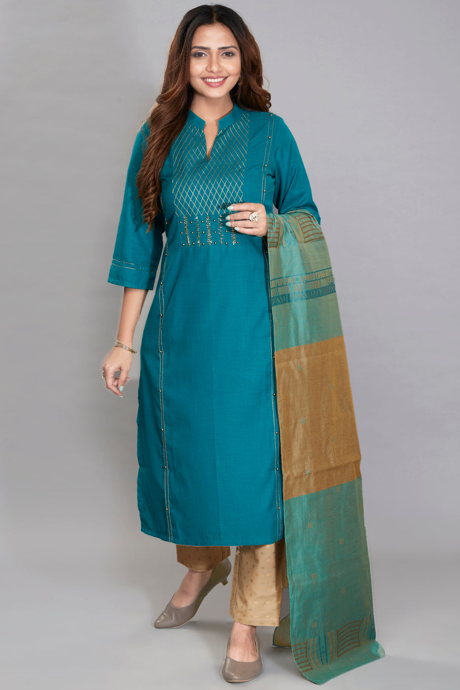 Embroidered Kurti Set With Dupatta