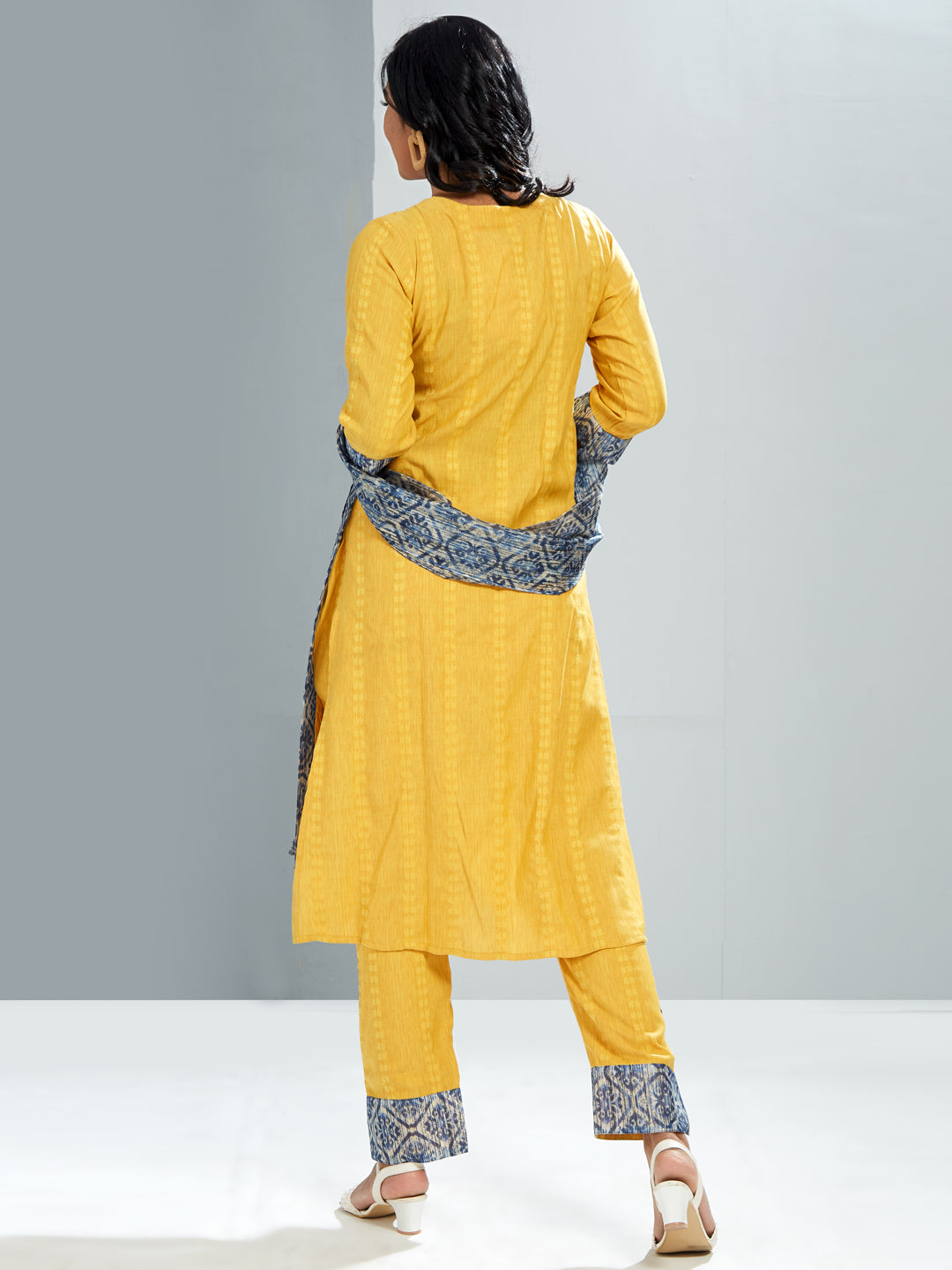 Kurti Set With Printed Dupatta