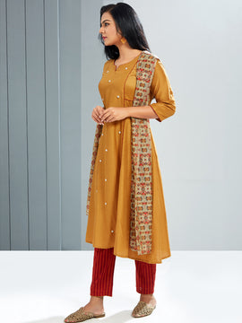 Embroidered Kurti With Printed Dupatta