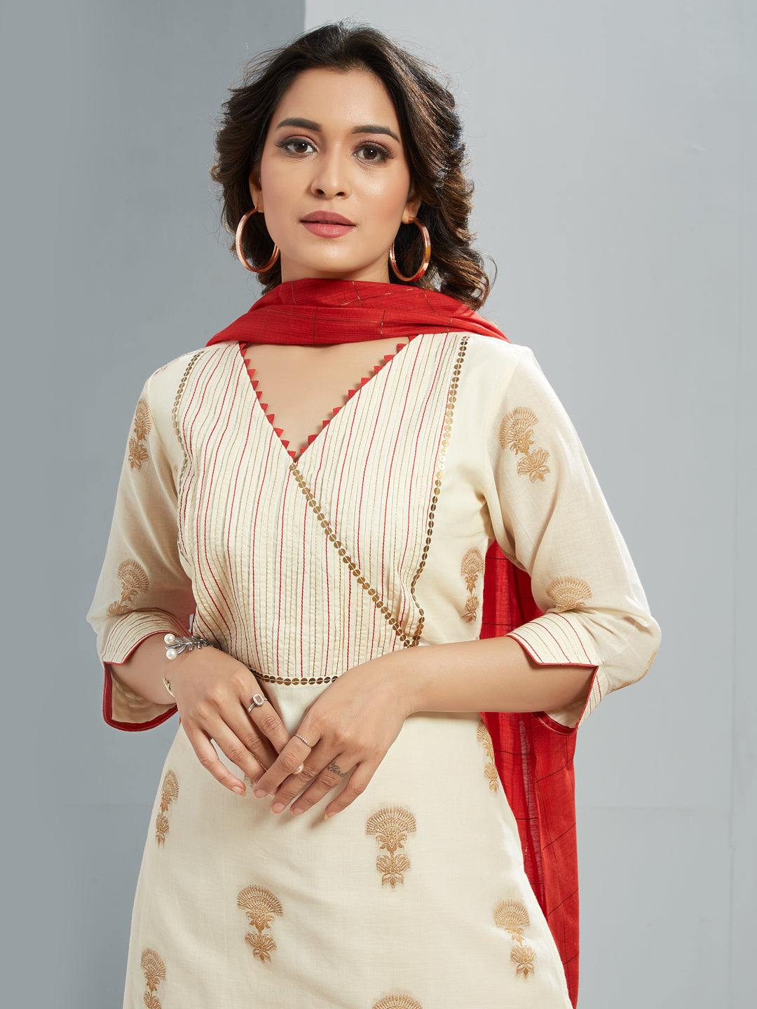 Embroidered Kurti Set With Dupatta