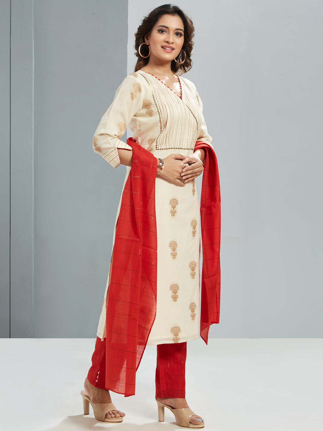 Embroidered Kurti Set With Dupatta