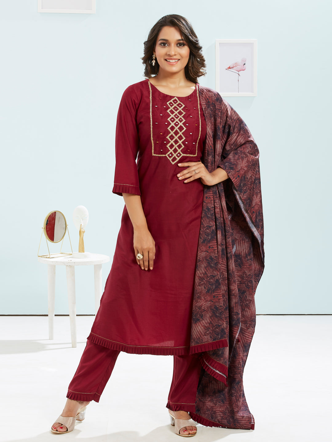 Embellished Kurti Set