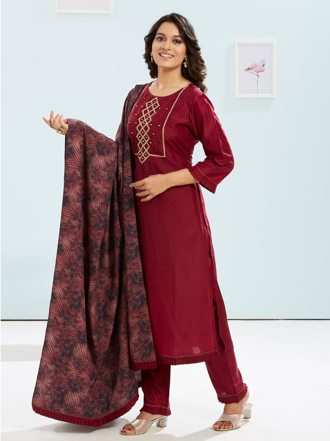 Embellished Kurti Set