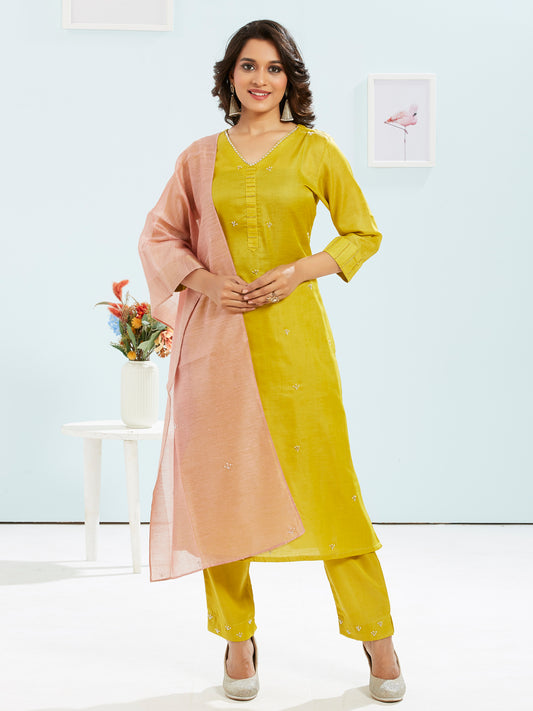 Embroidered Kurti Set With Dupatta