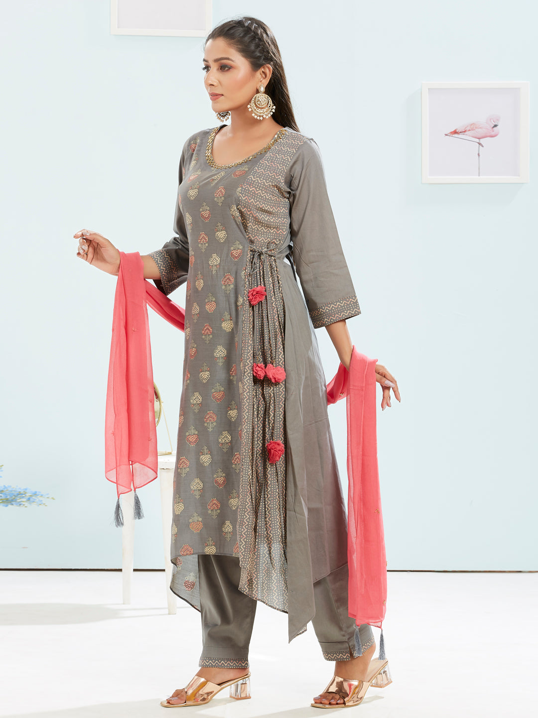 Knot Detail Kurti Set With Dupatta