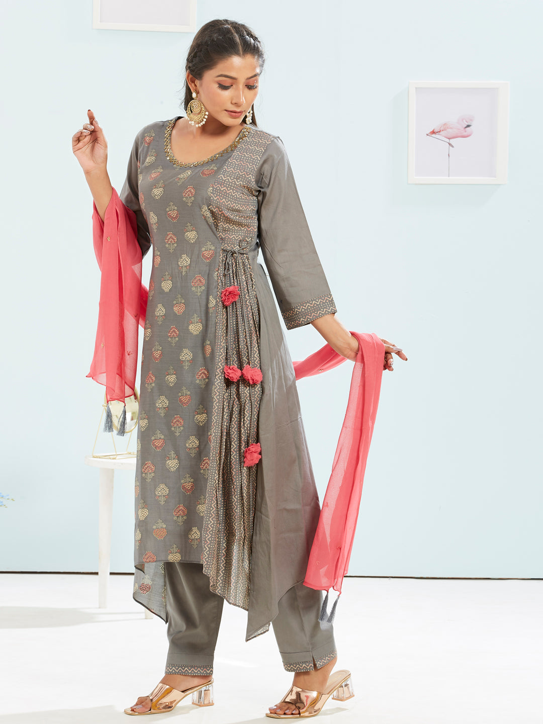 Knot Detail Kurti Set With Dupatta