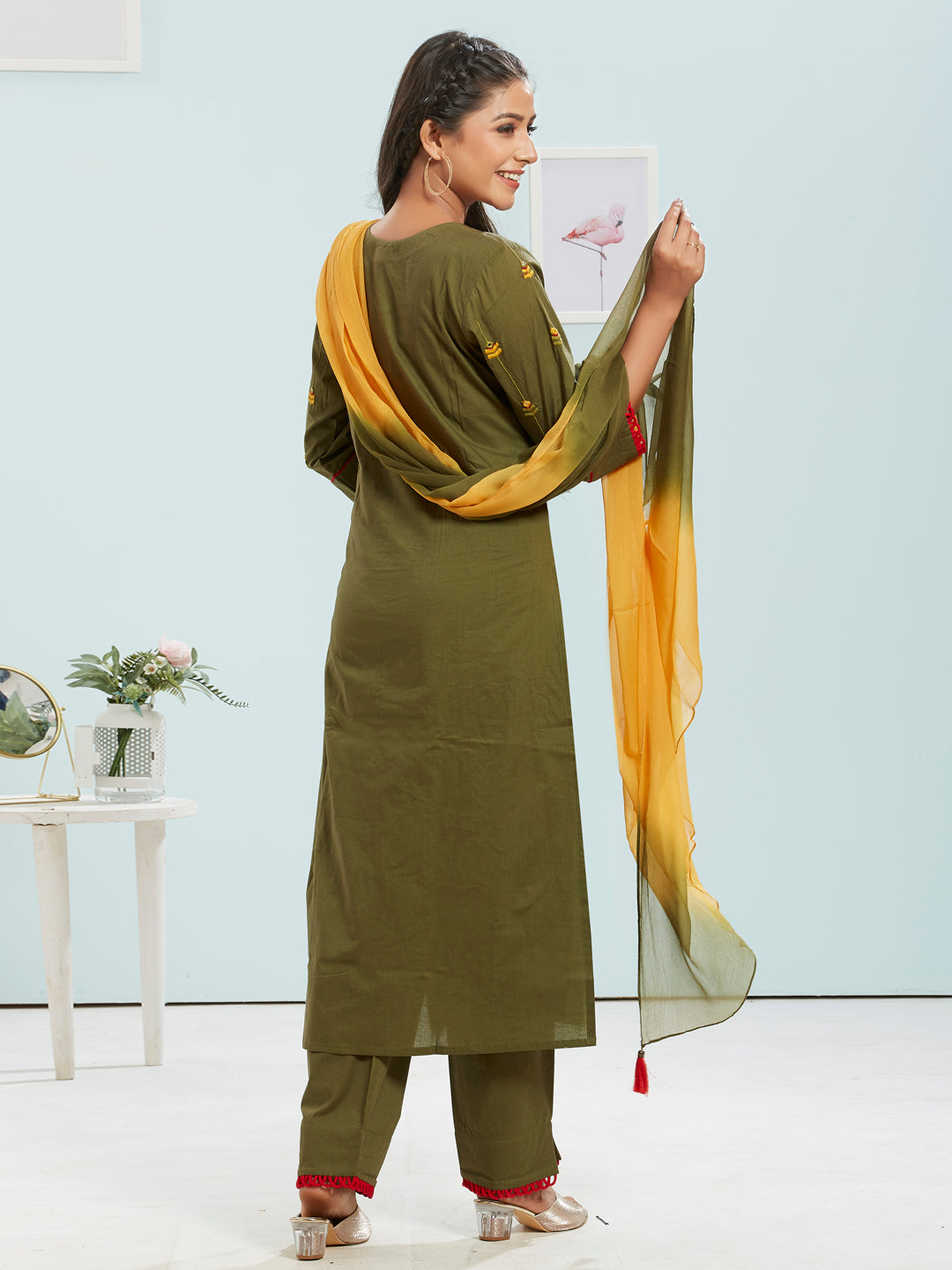 Embroidered Kurti Set With Dupatta