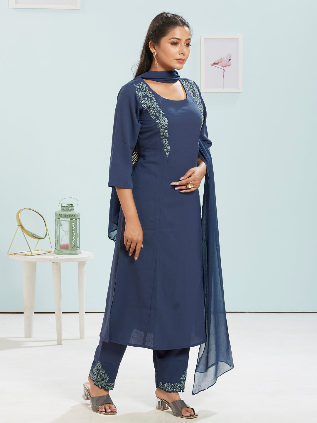 Embroidered Kurti Set With Dupatta